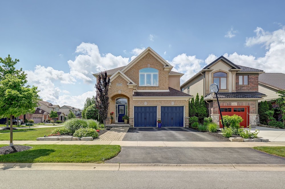 Robert Magier Realty | Century 21 First Canadian Corp, Brokerage Agent